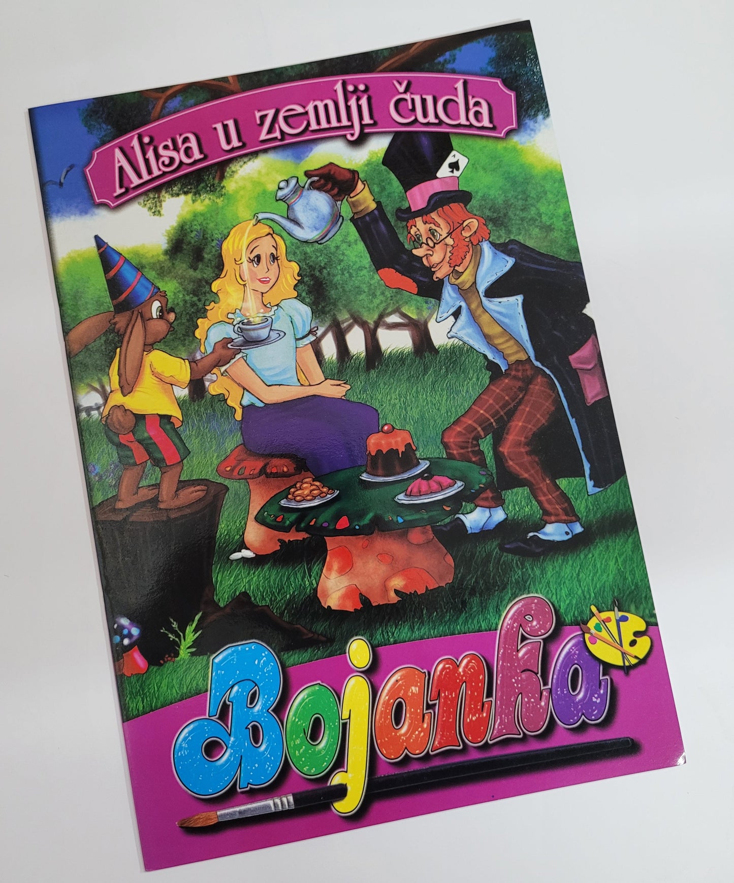 Bojanka Alisa u zemlji čuda