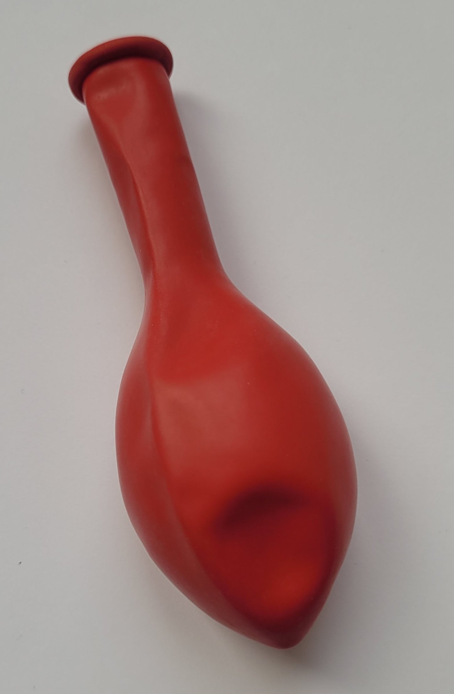 Latex balon jednobojan - crveni