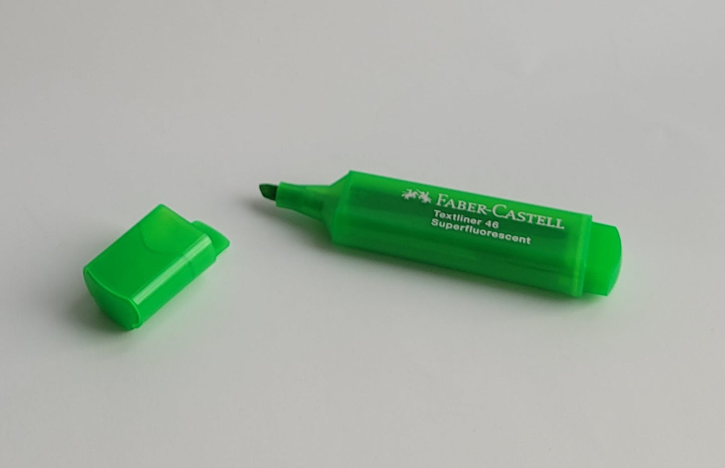 Signir Faber-Castell Zelena