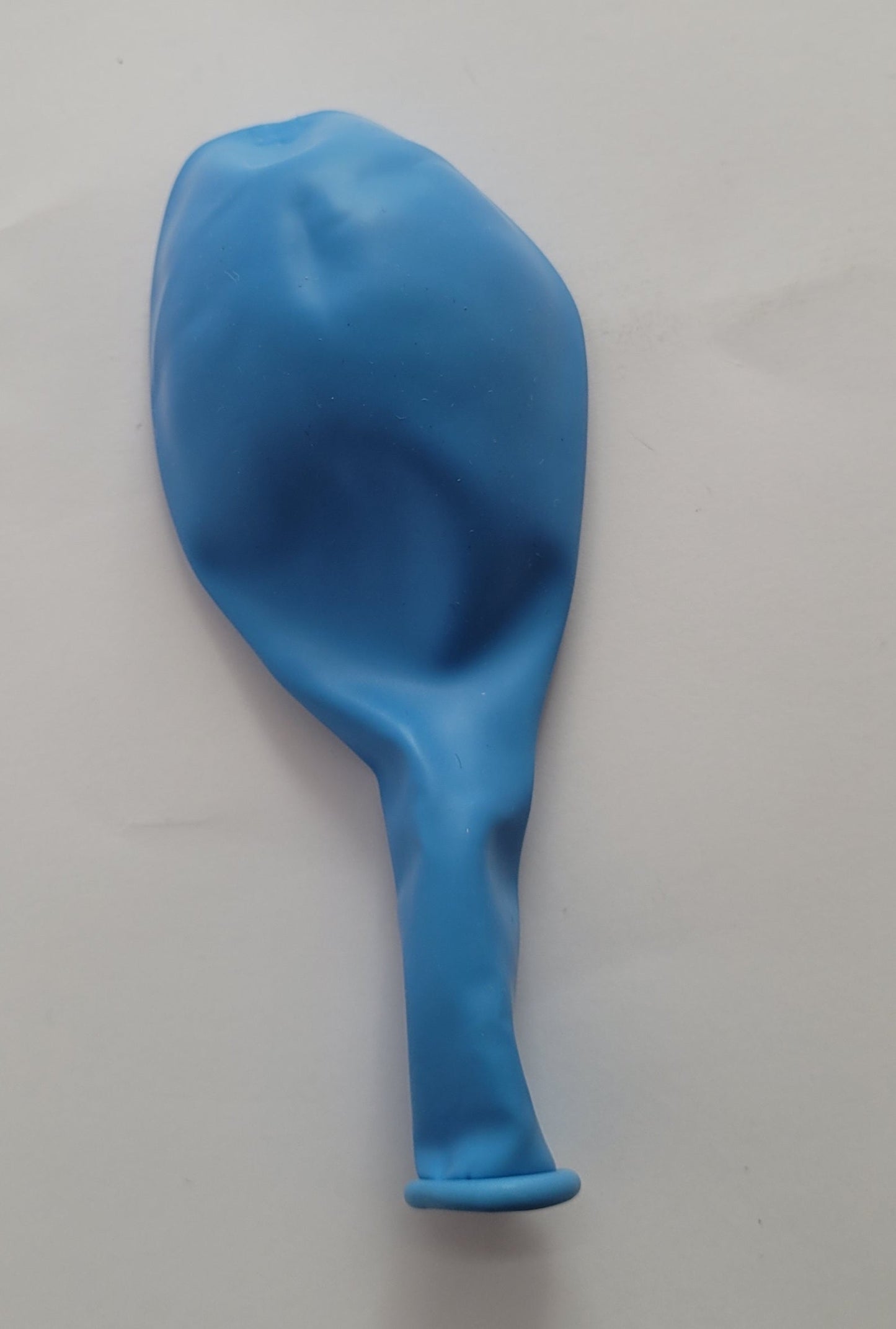 Latex balon jednobojan - plavi